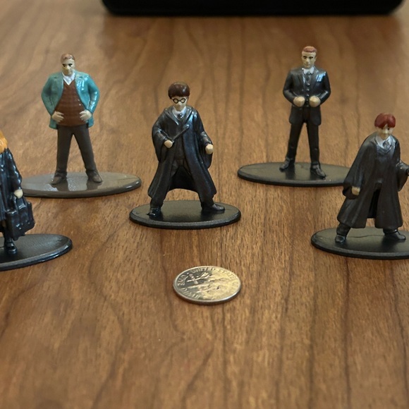 •HARRY POTTER FILM CHARACTER •5 PIECE COLLECTOR SET DIE-CAST METAL FIGURES! - Picture 2 of 14